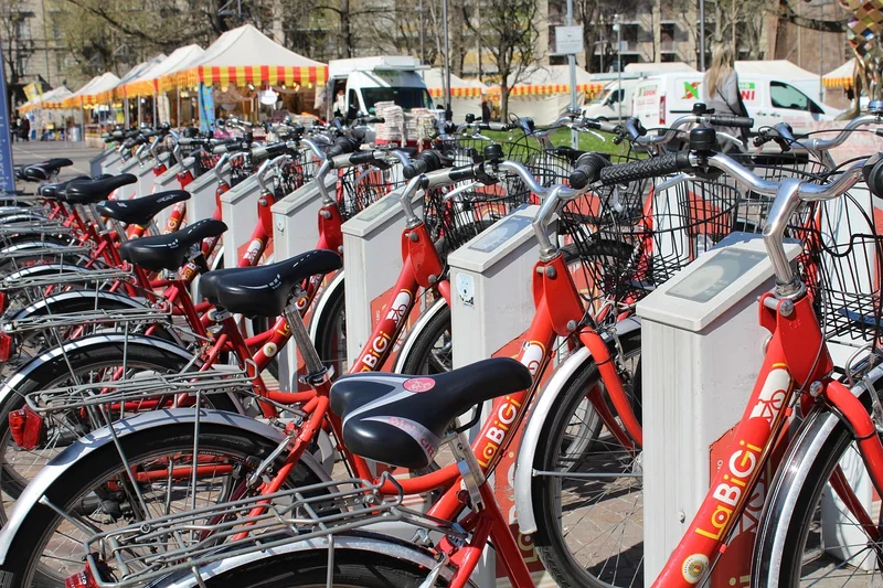 Mobilité durable : la fin de la voiture individuelle en ville